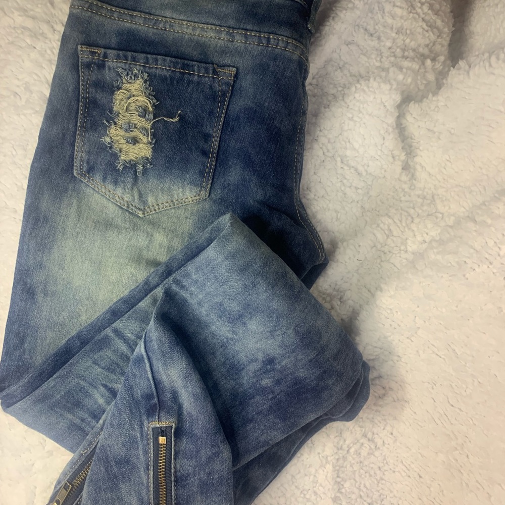 Ripped jeggings rue21